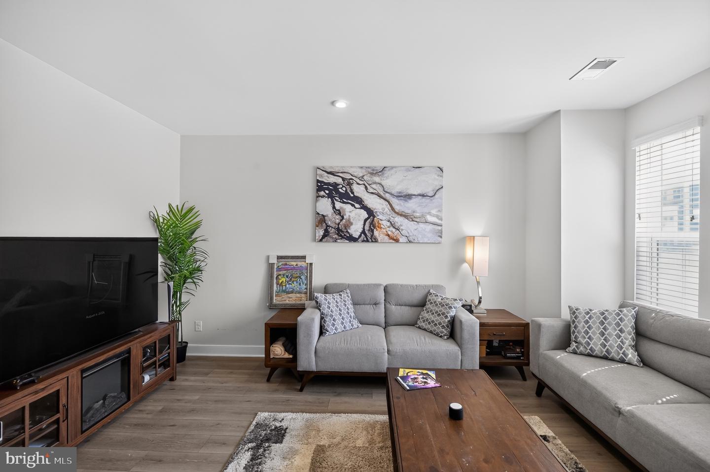 17768 Kingfisher Isle Rd Property Photo 3