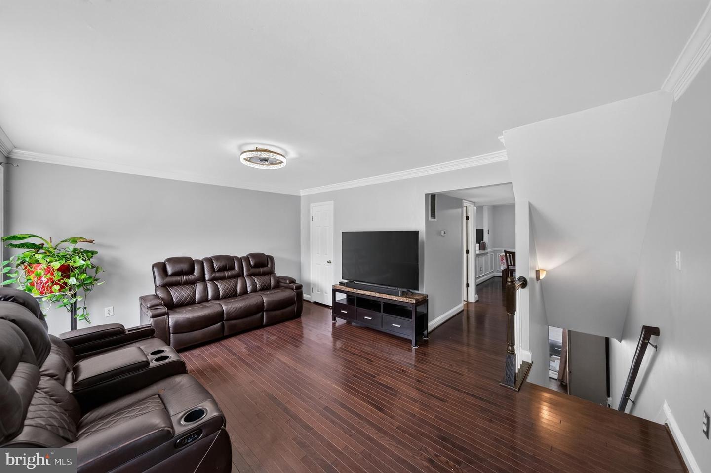 14403 Fontaine Ct Property Photo 7