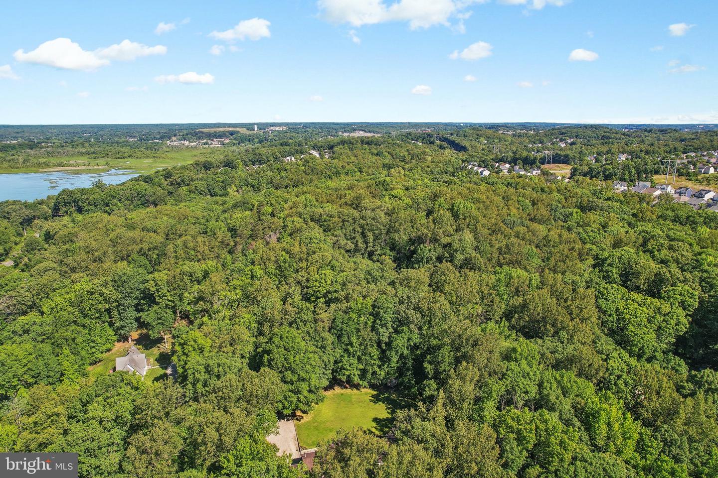 18303 Possum Point Rd Property Photo 11