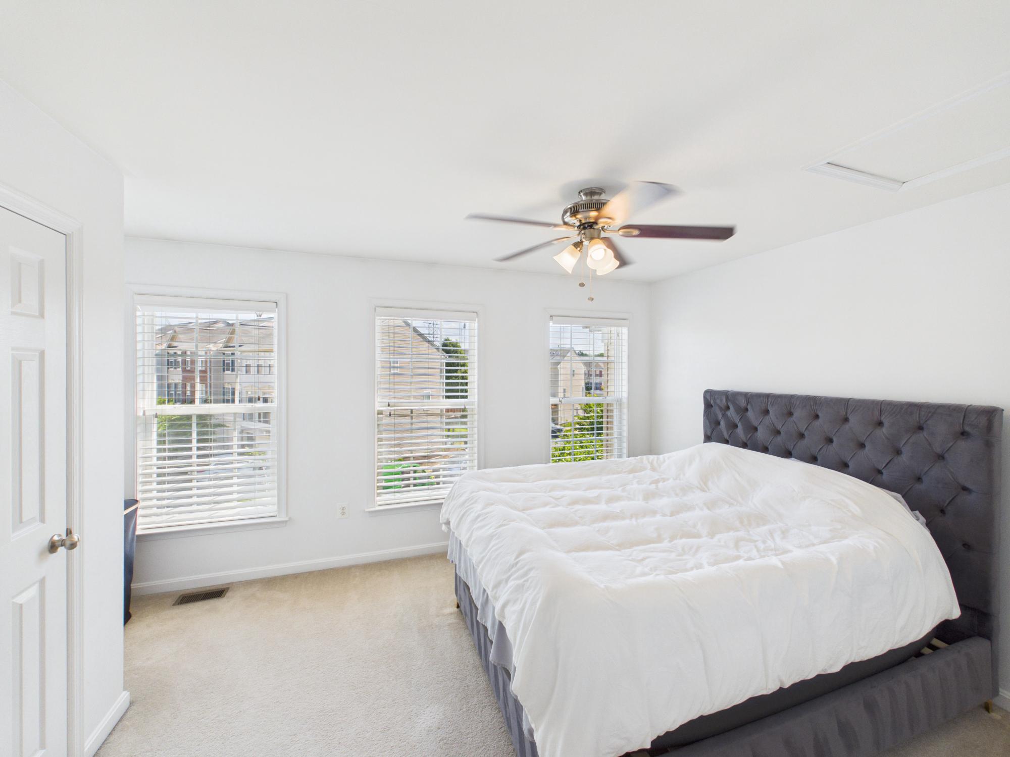 15653 John Diskin Cir Property Photo 23