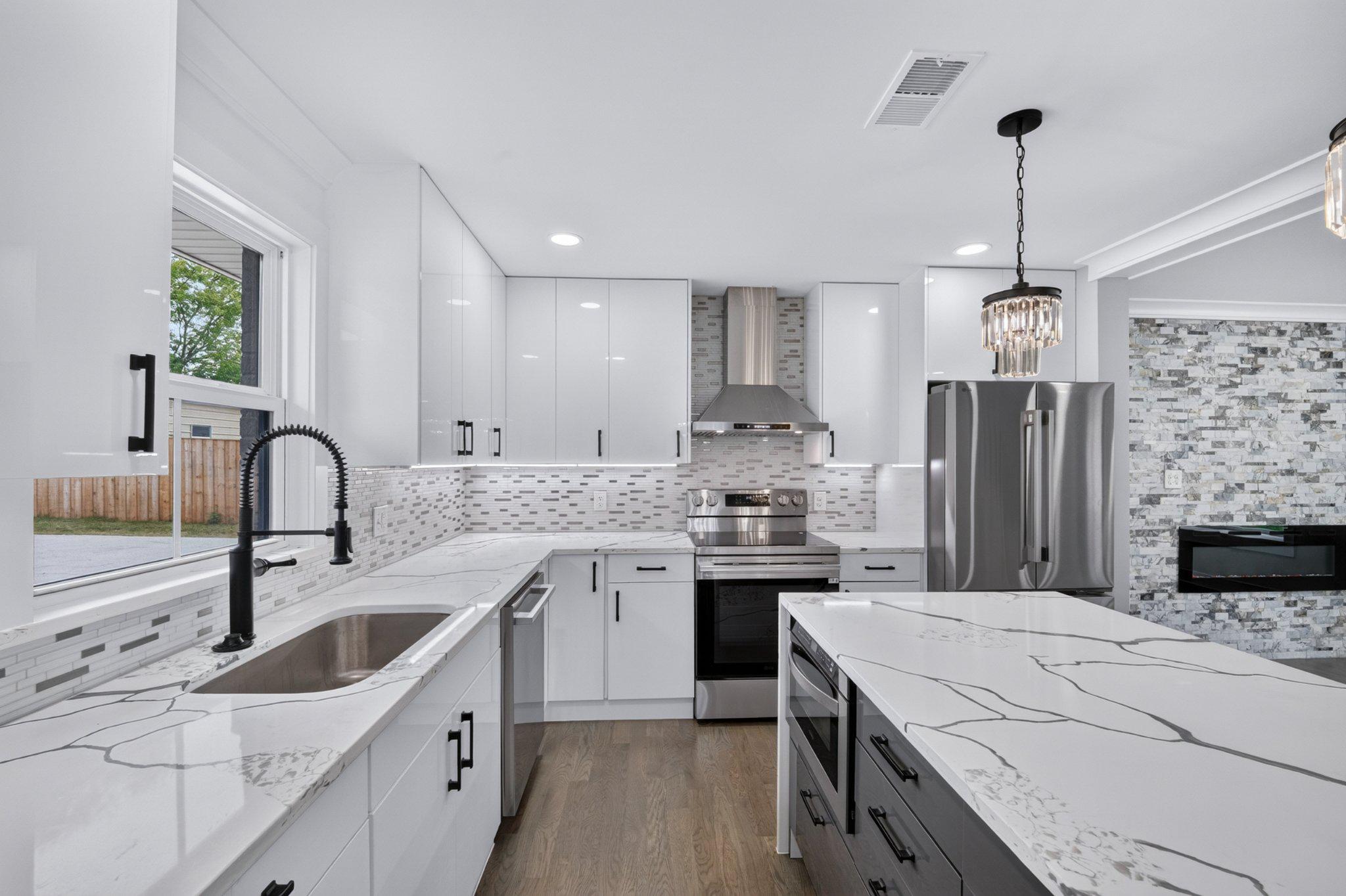 8323 Rolling Rd Property Photo 26