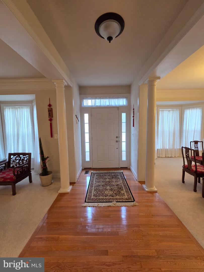 5394 Macdonald Rd Property Photo 10