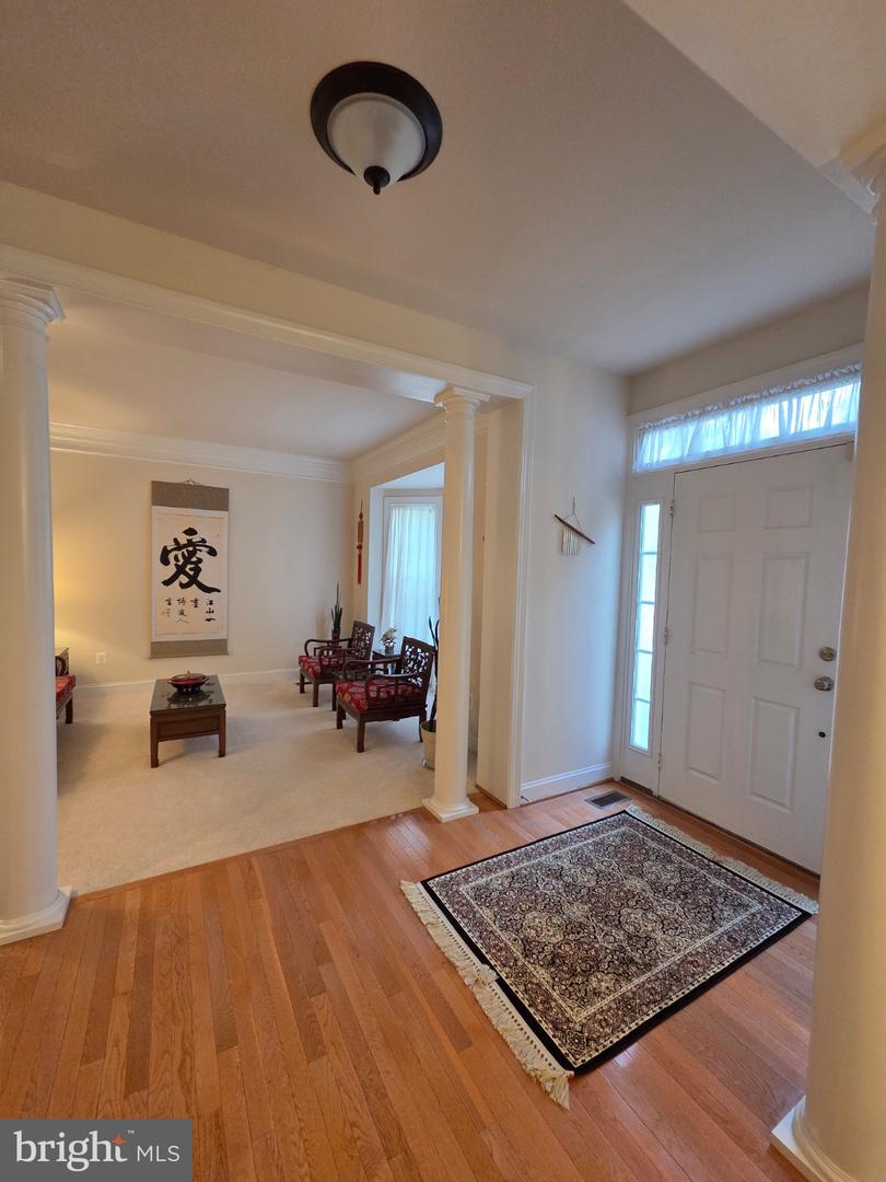 5394 Macdonald Rd Property Photo 12