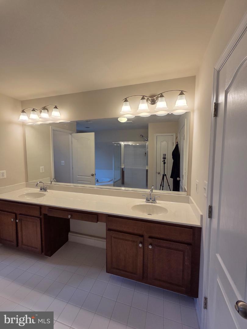 5394 Macdonald Rd Property Photo 38