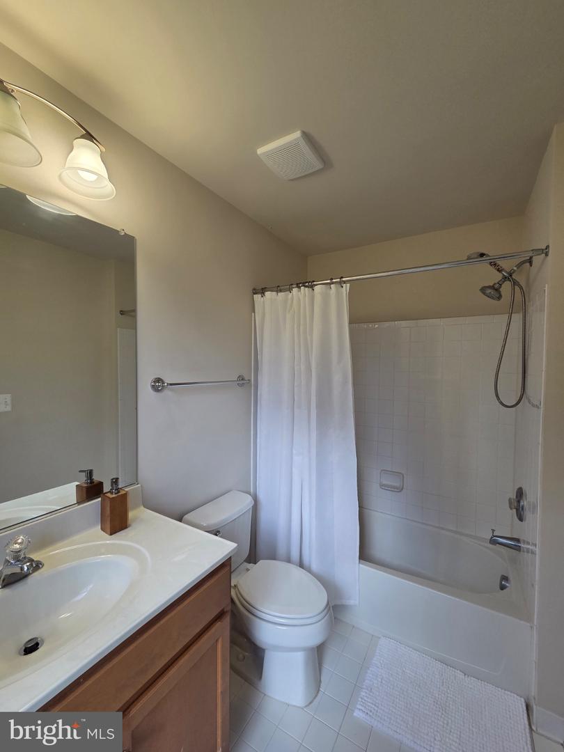 5394 Macdonald Rd Property Photo 47
