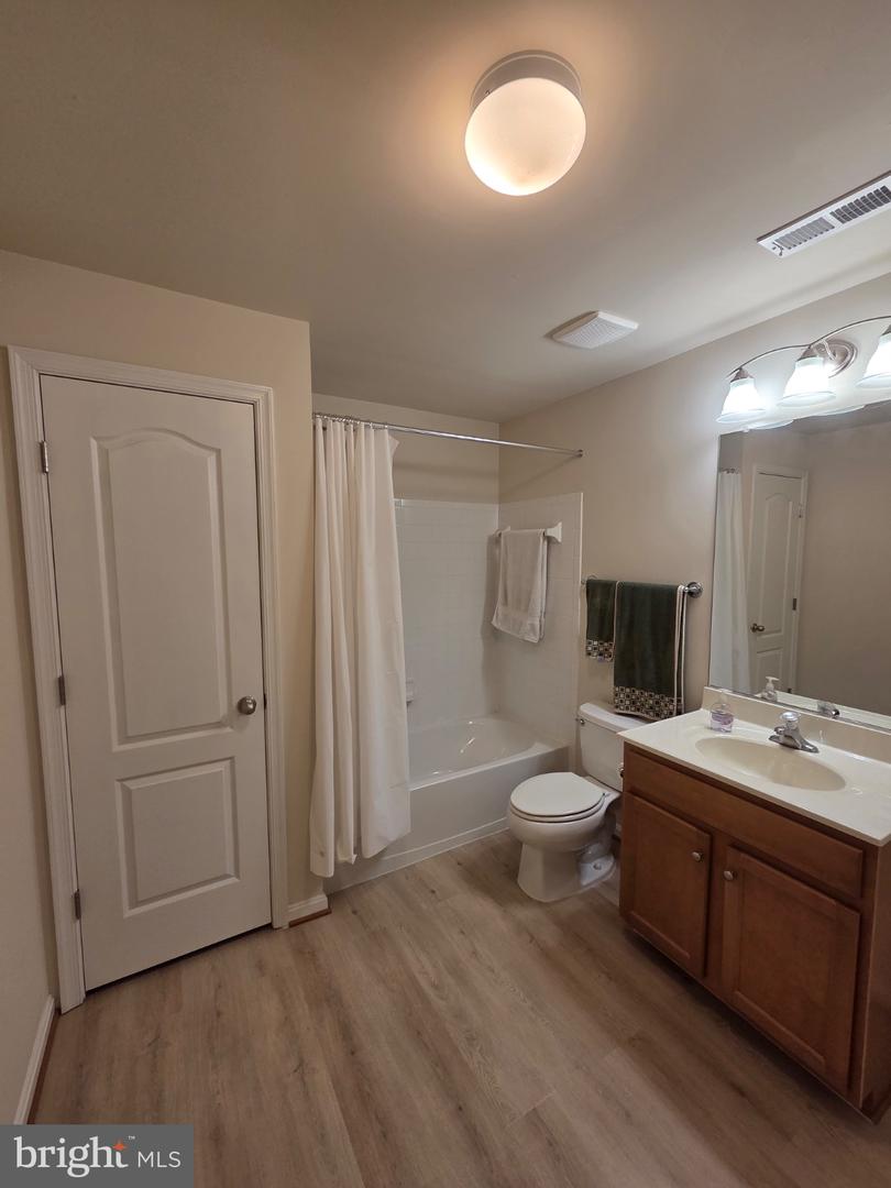 5394 Macdonald Rd Property Photo 68