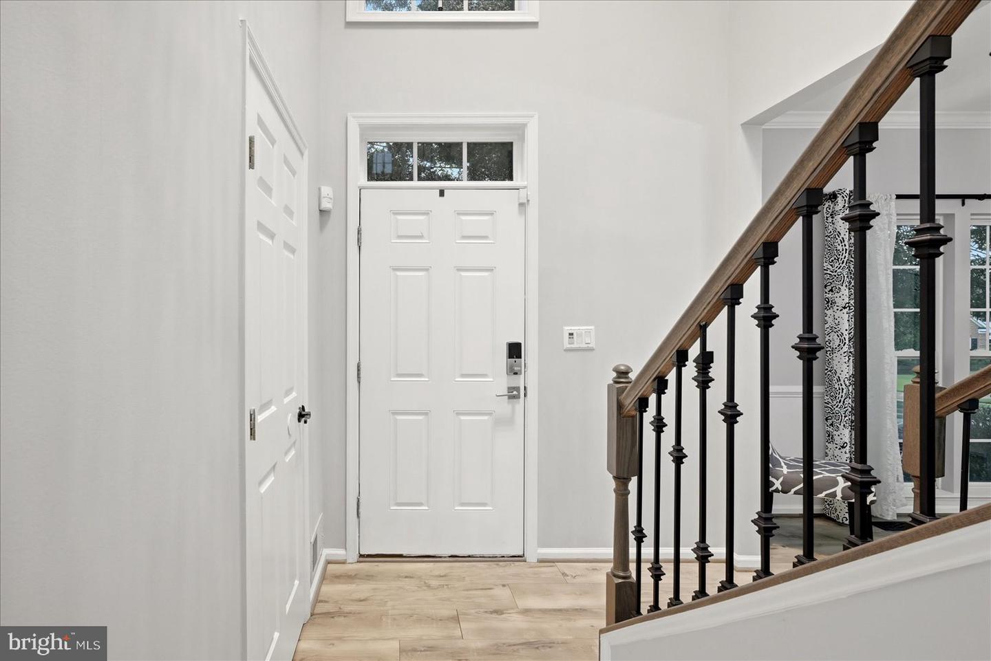 10545 Turning Grass Way Property Photo 7