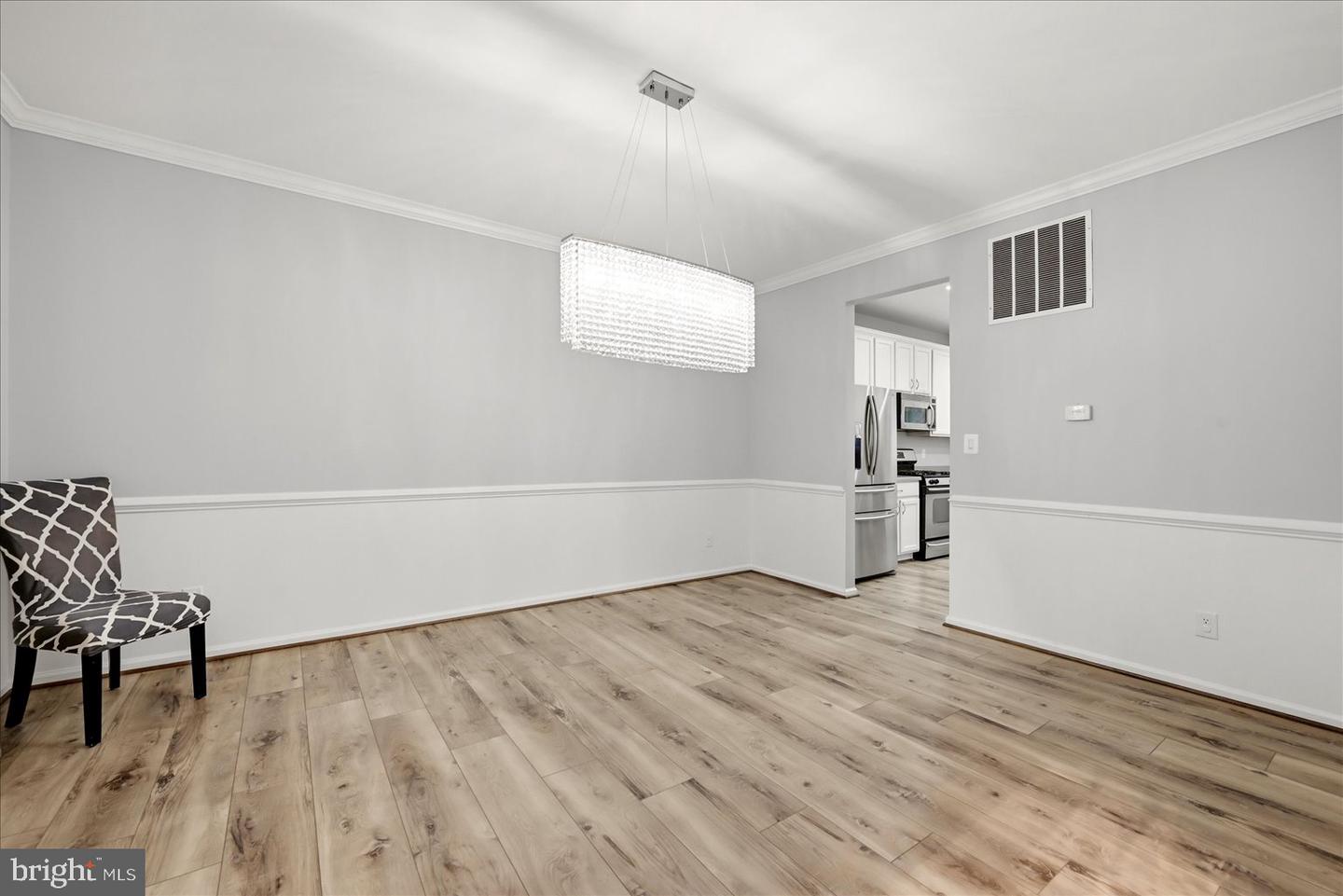 10545 Turning Grass Way Property Photo 8