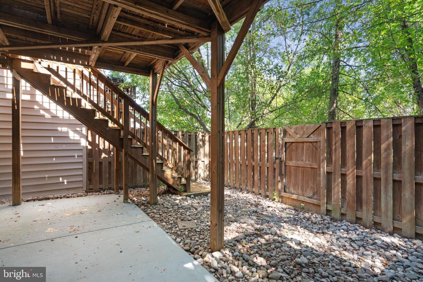 8736 Phipps Farm Way Property Photo 34