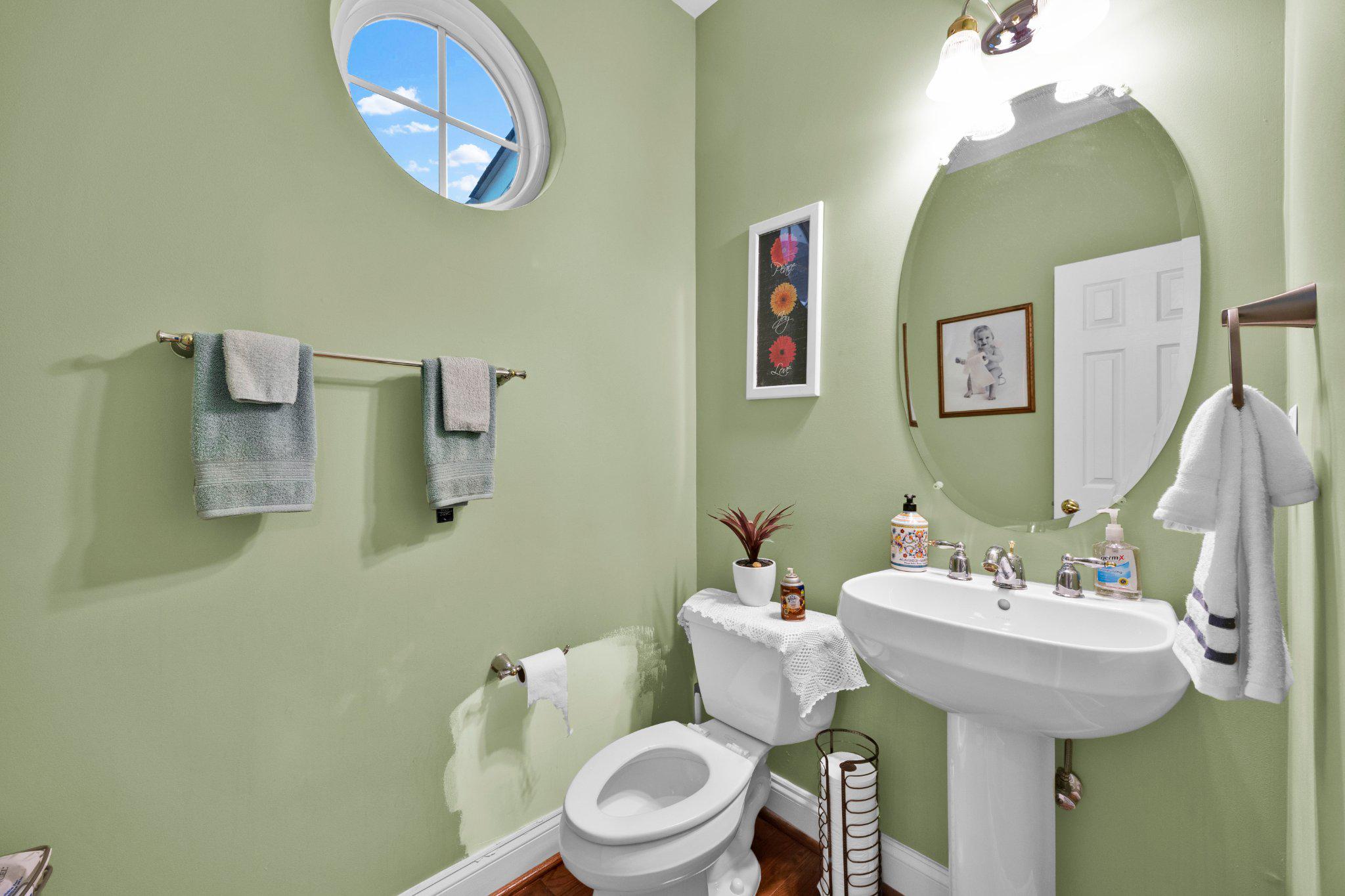 3379 Oakham Dr Property Photo 6