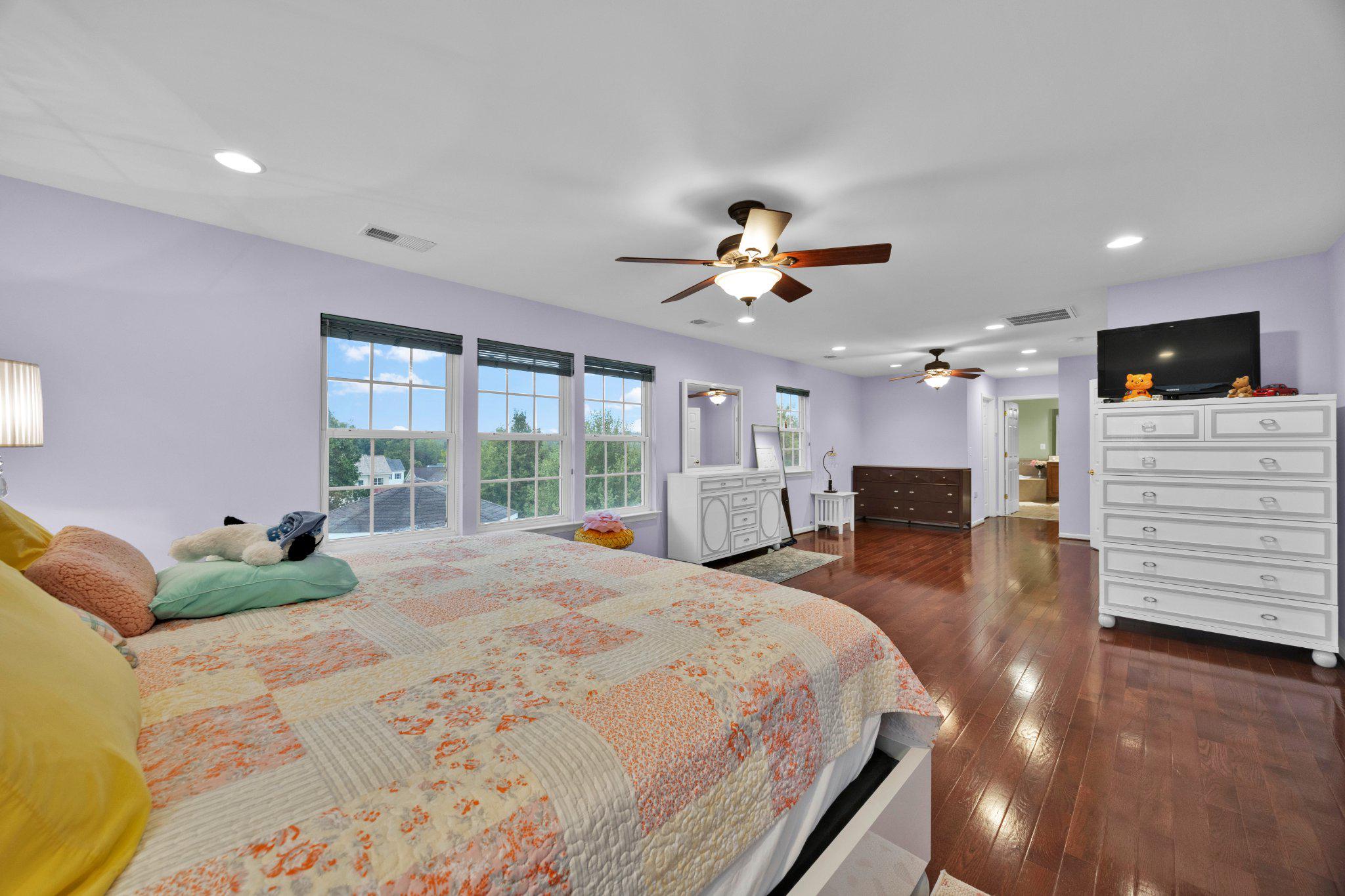 3379 Oakham Dr Property Photo 27