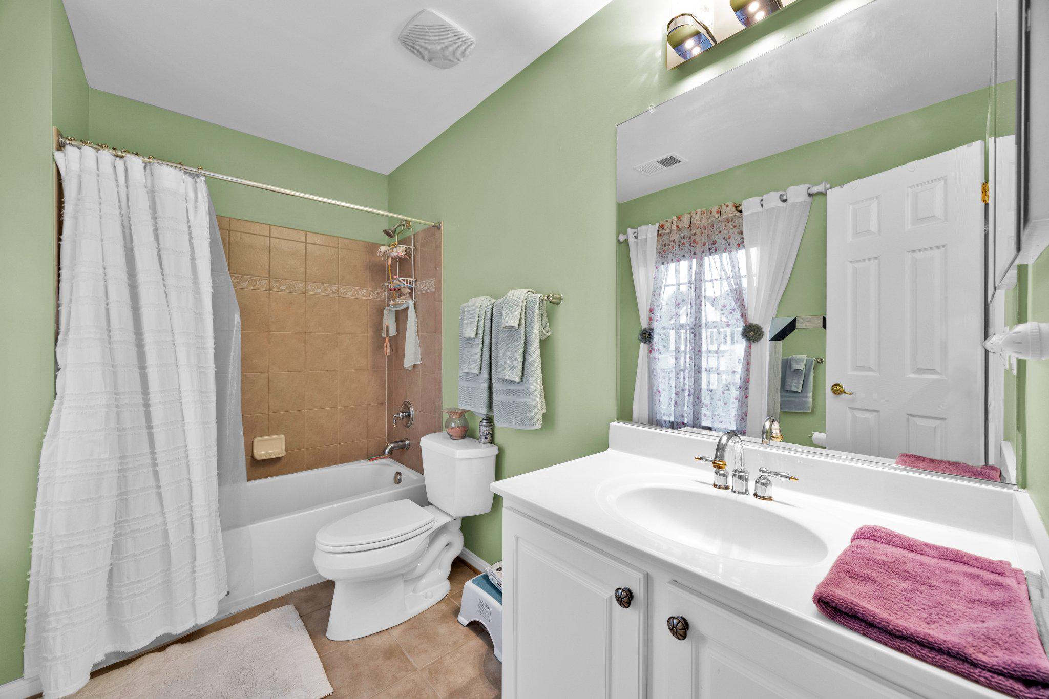3379 Oakham Dr Property Photo 34
