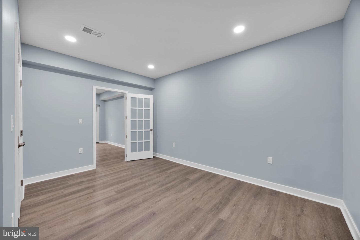 3379 Oakham Dr Property Photo 48