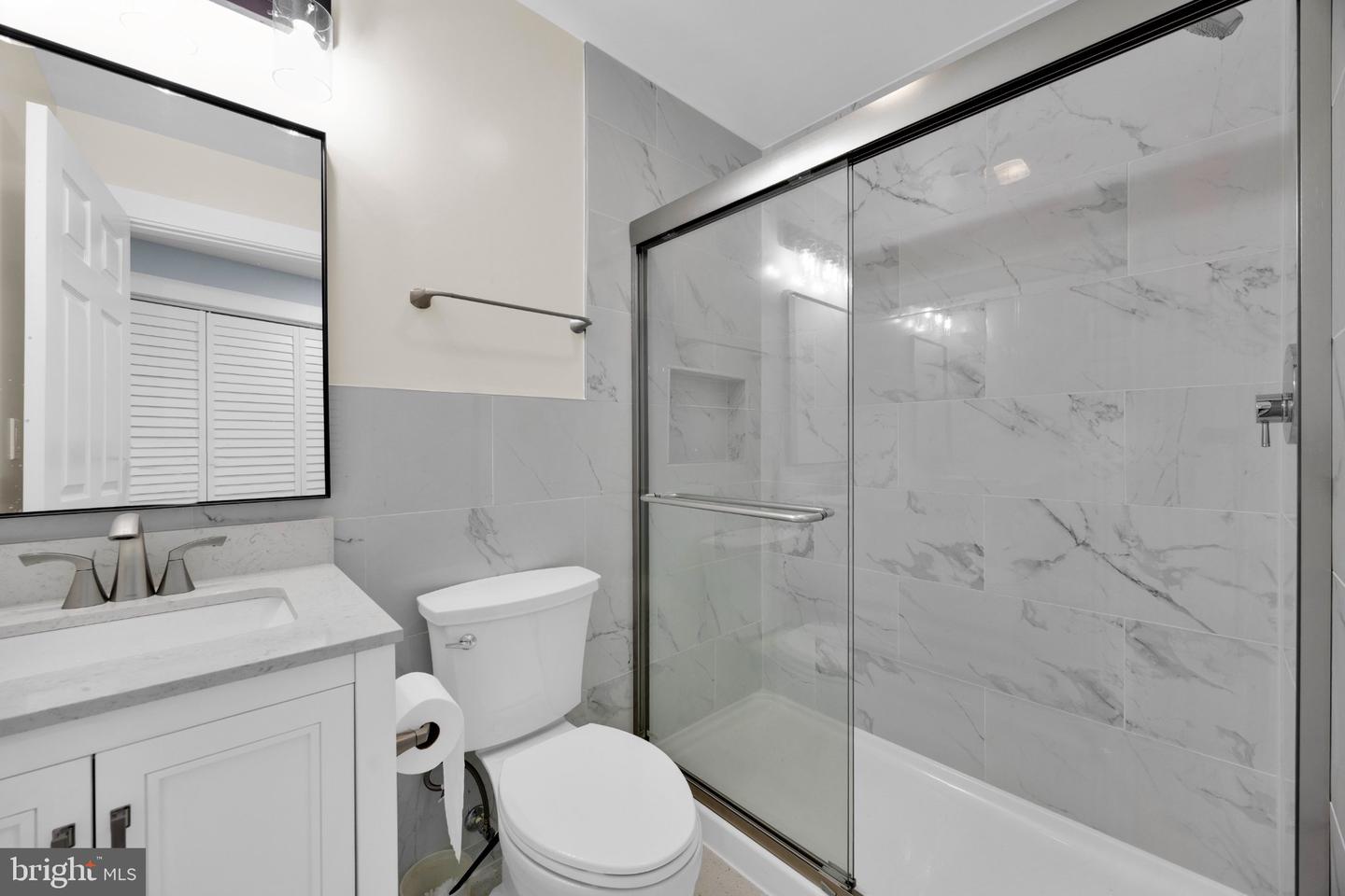3379 Oakham Dr Property Photo 50