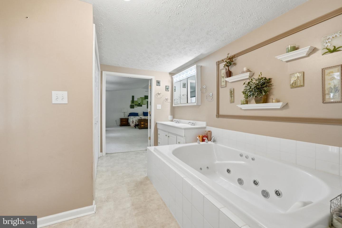14905 January Ct Property Photo 32