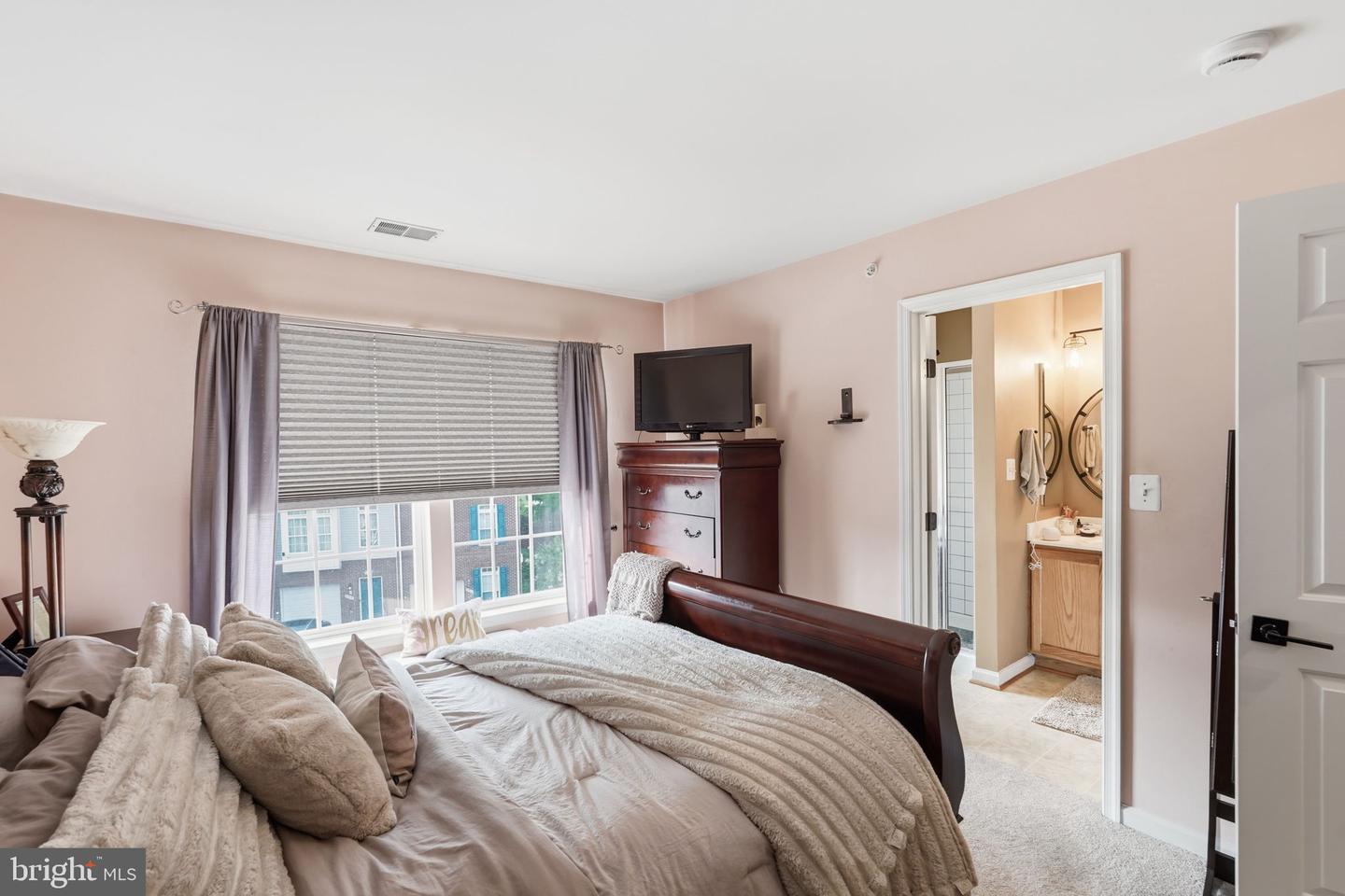 4085 Cressida Place Property Photo 13