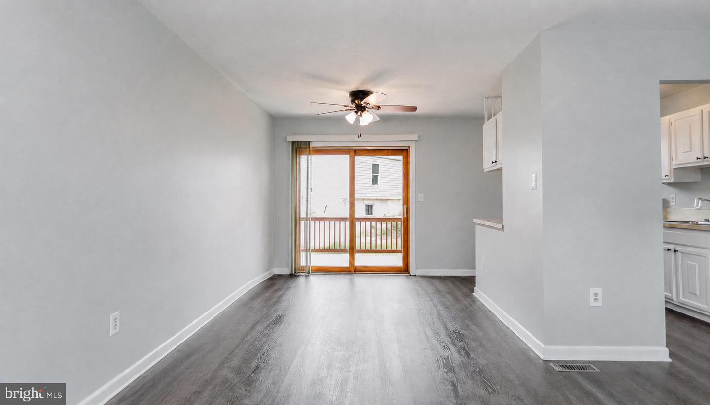 5625 Roundtree Dr Property Photo 10