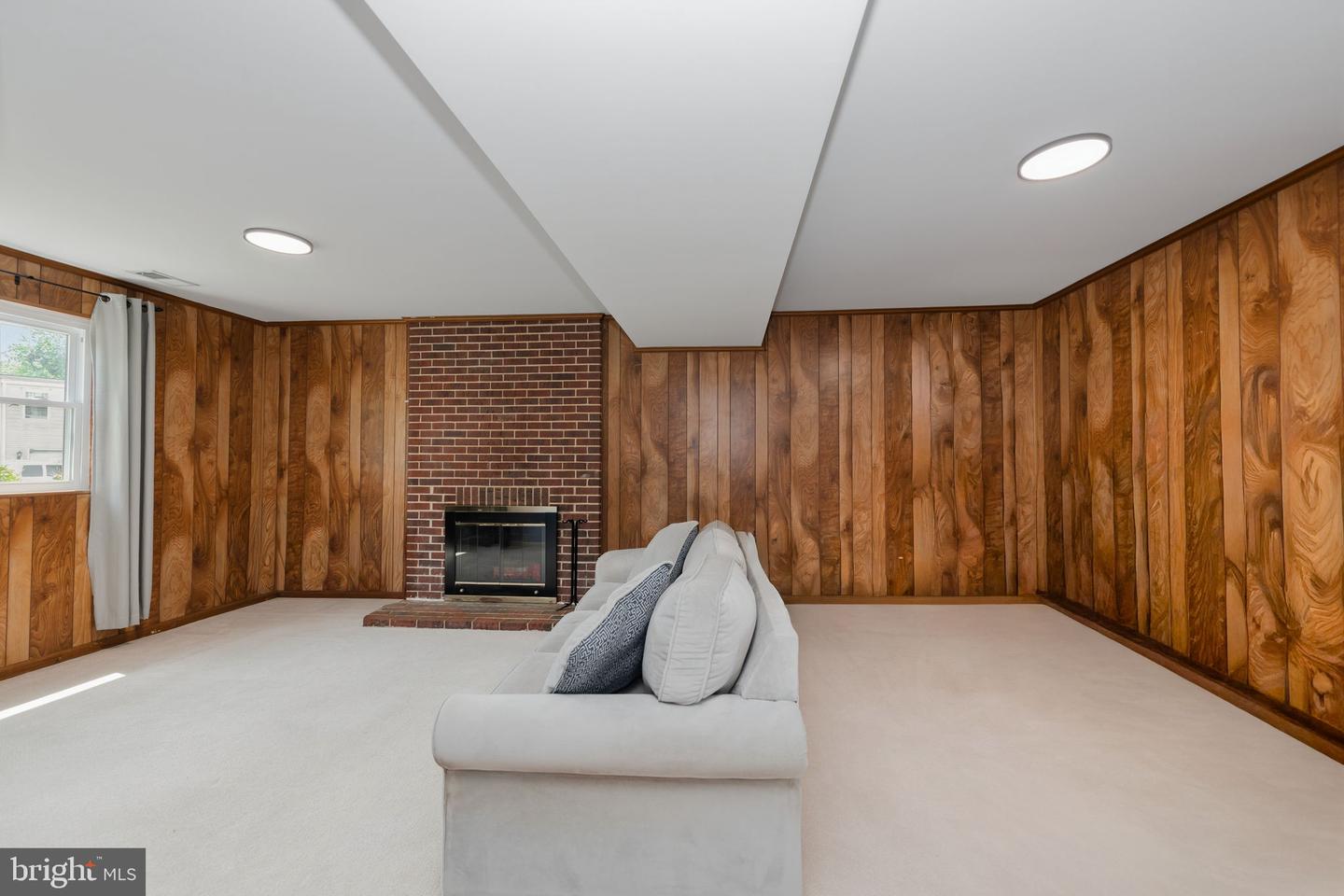 5625 Roundtree Dr Property Photo 34