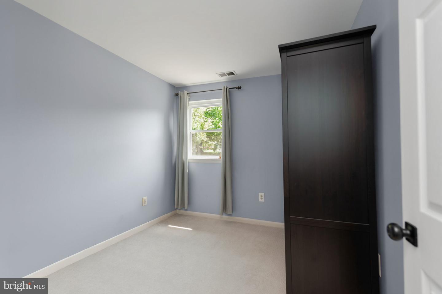5625 Roundtree Dr Property Photo 43