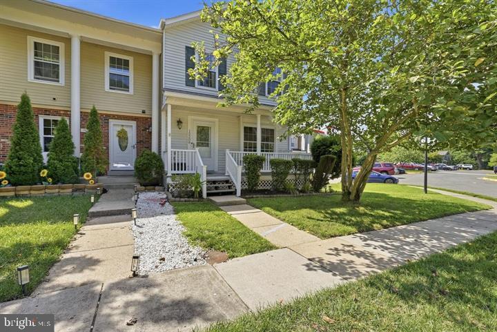 15208 Cloverdale Rd Property Photo 1