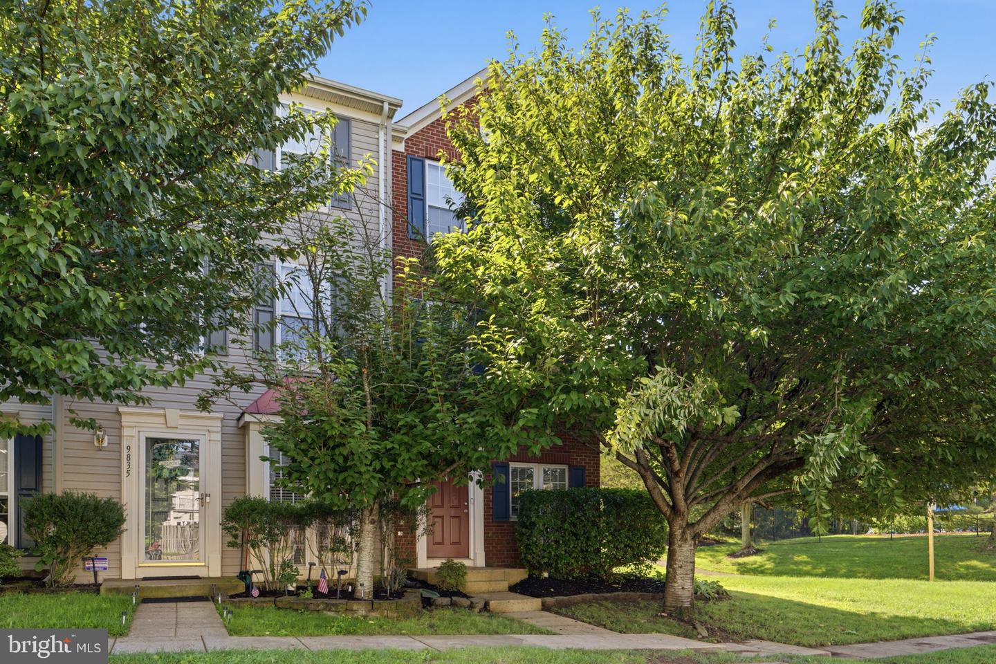 9837 Maitland Loop Property Photo 4