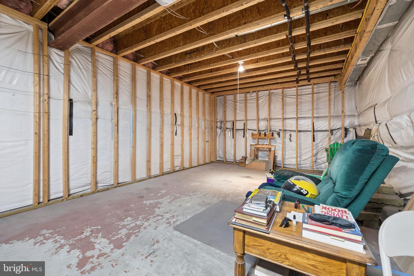 17609 Overlook Rd Property Photo 33