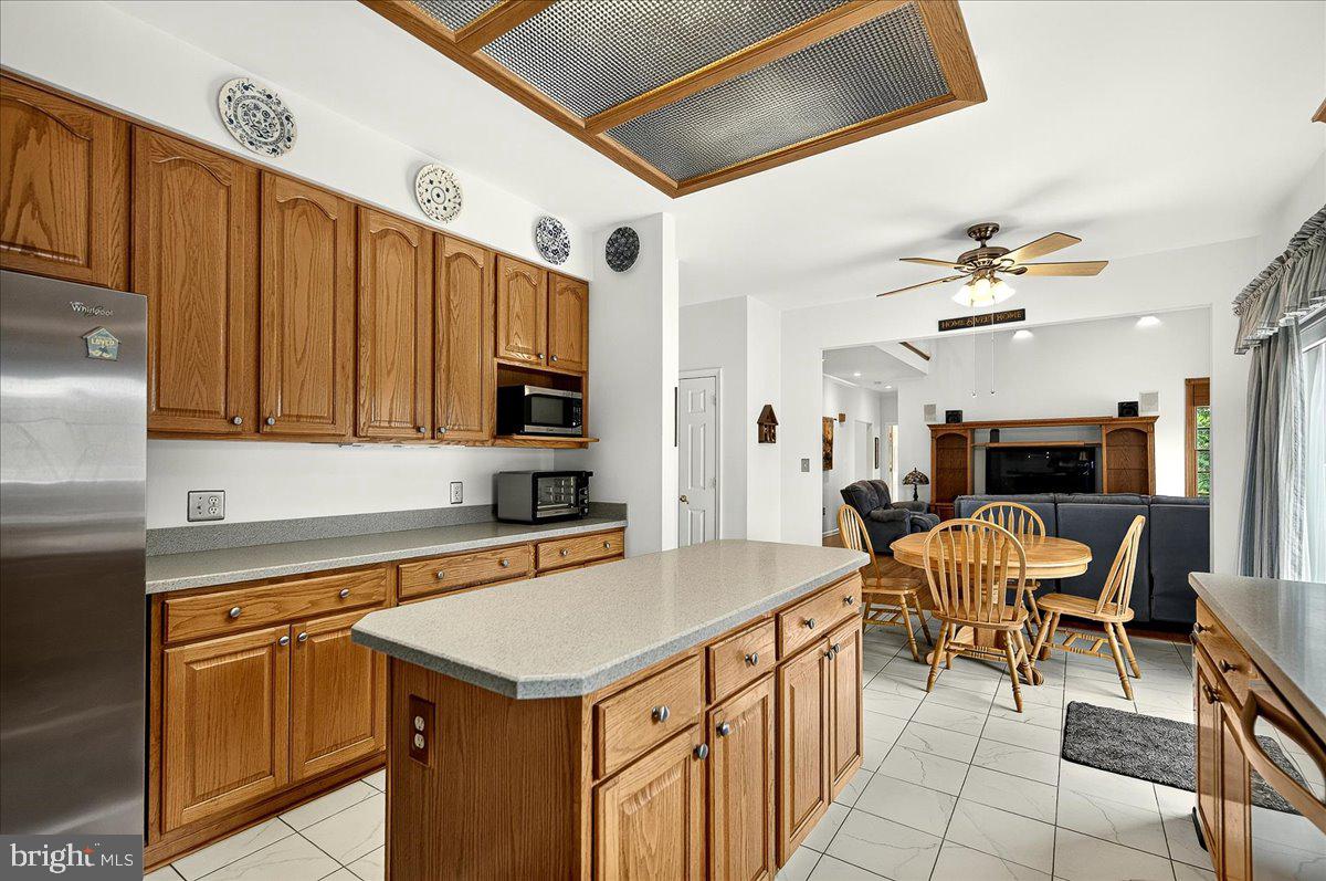 4228 Misty Ridge Dr Property Photo 15