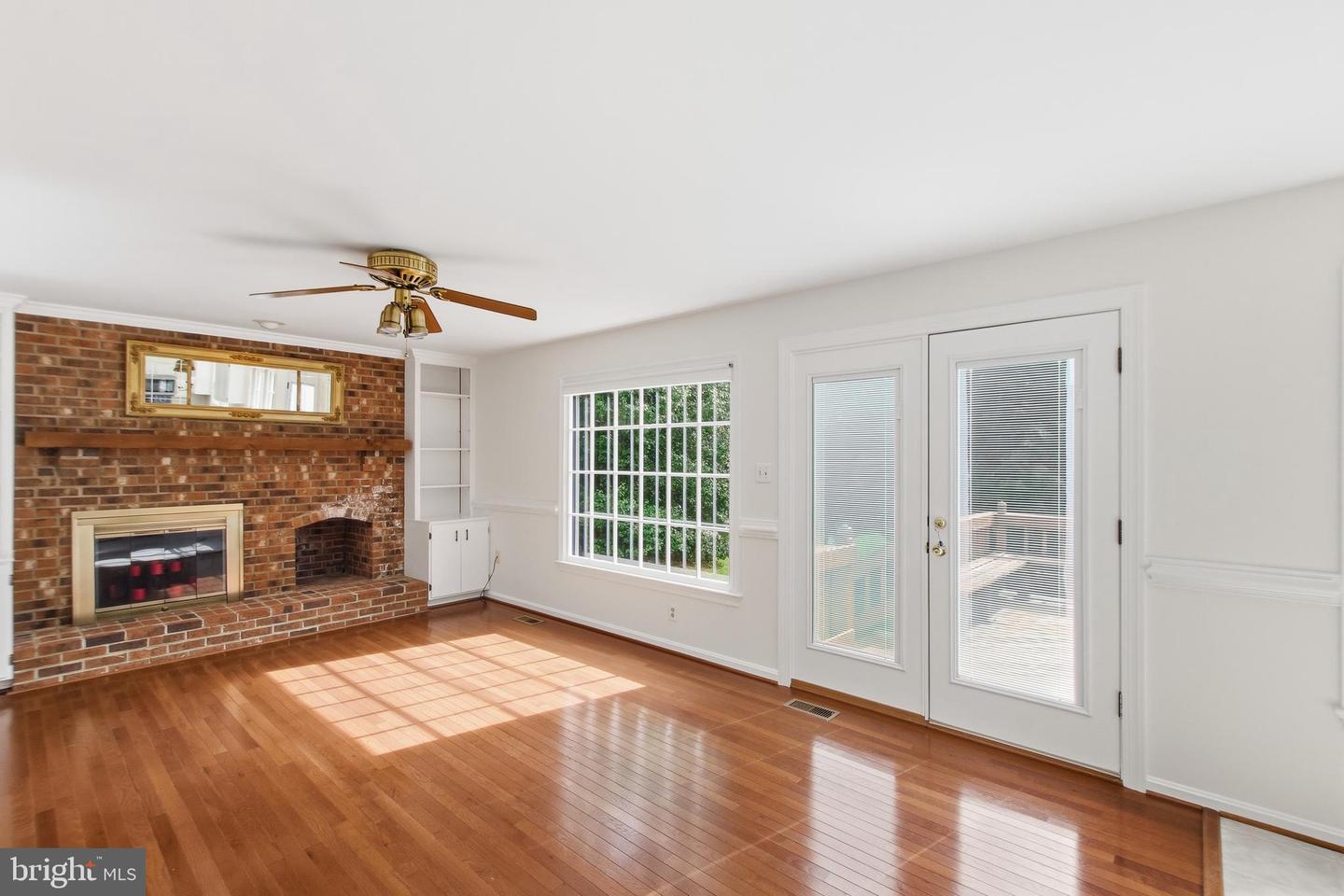 12207 Knightsbridge Dr Property Photo 19