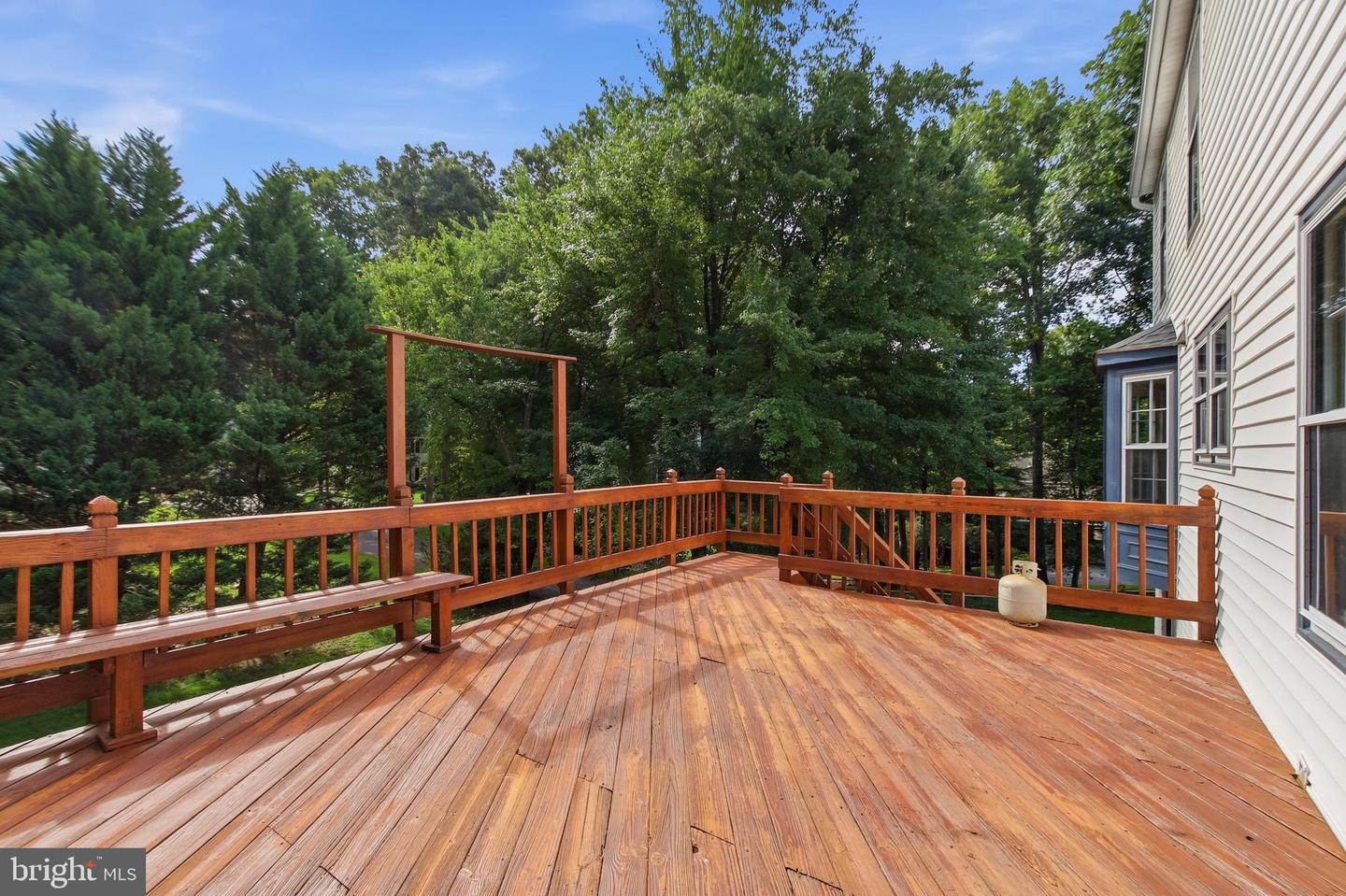 12207 Knightsbridge Dr Property Photo 26