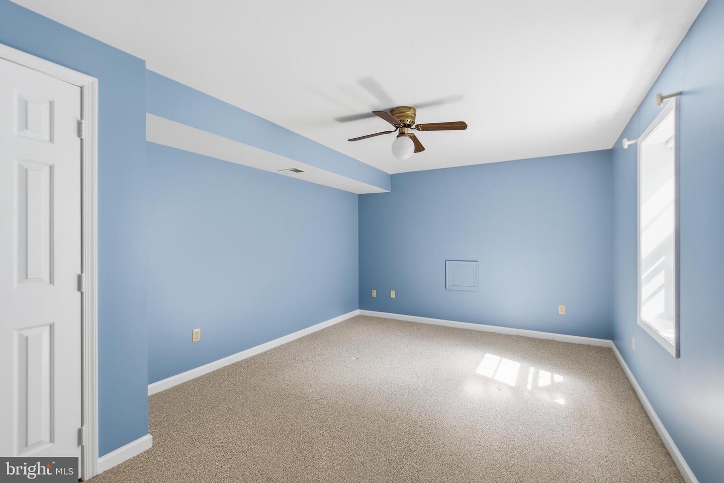 12207 Knightsbridge Dr Property Photo 47