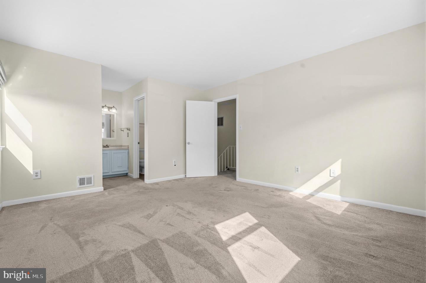 14290 Princedale Dr Property Photo 16