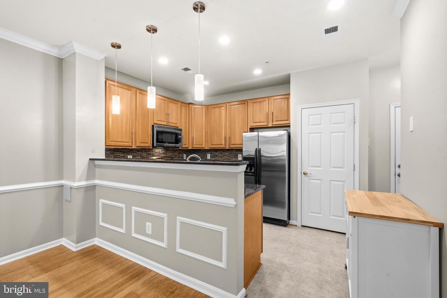 2415 Rainswood Ln Property Photo 10