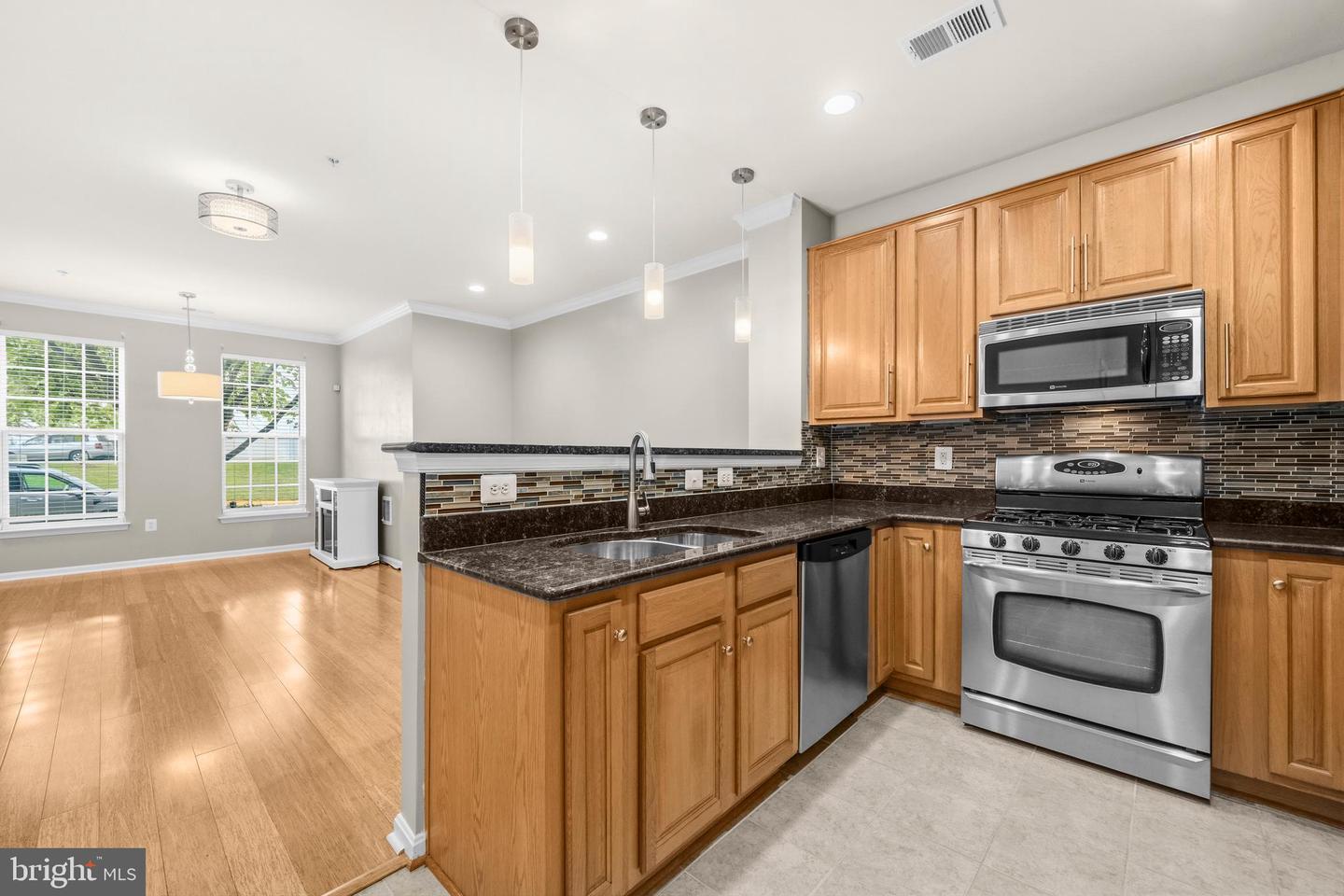 2415 Rainswood Ln Property Photo 11