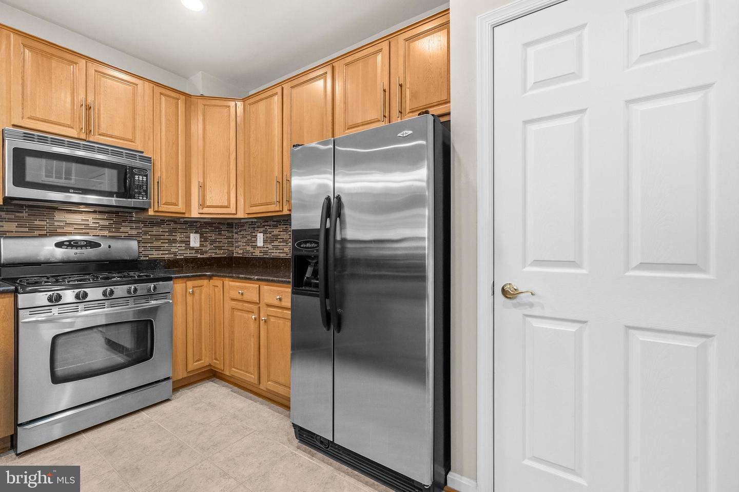 2415 Rainswood Ln Property Photo 13