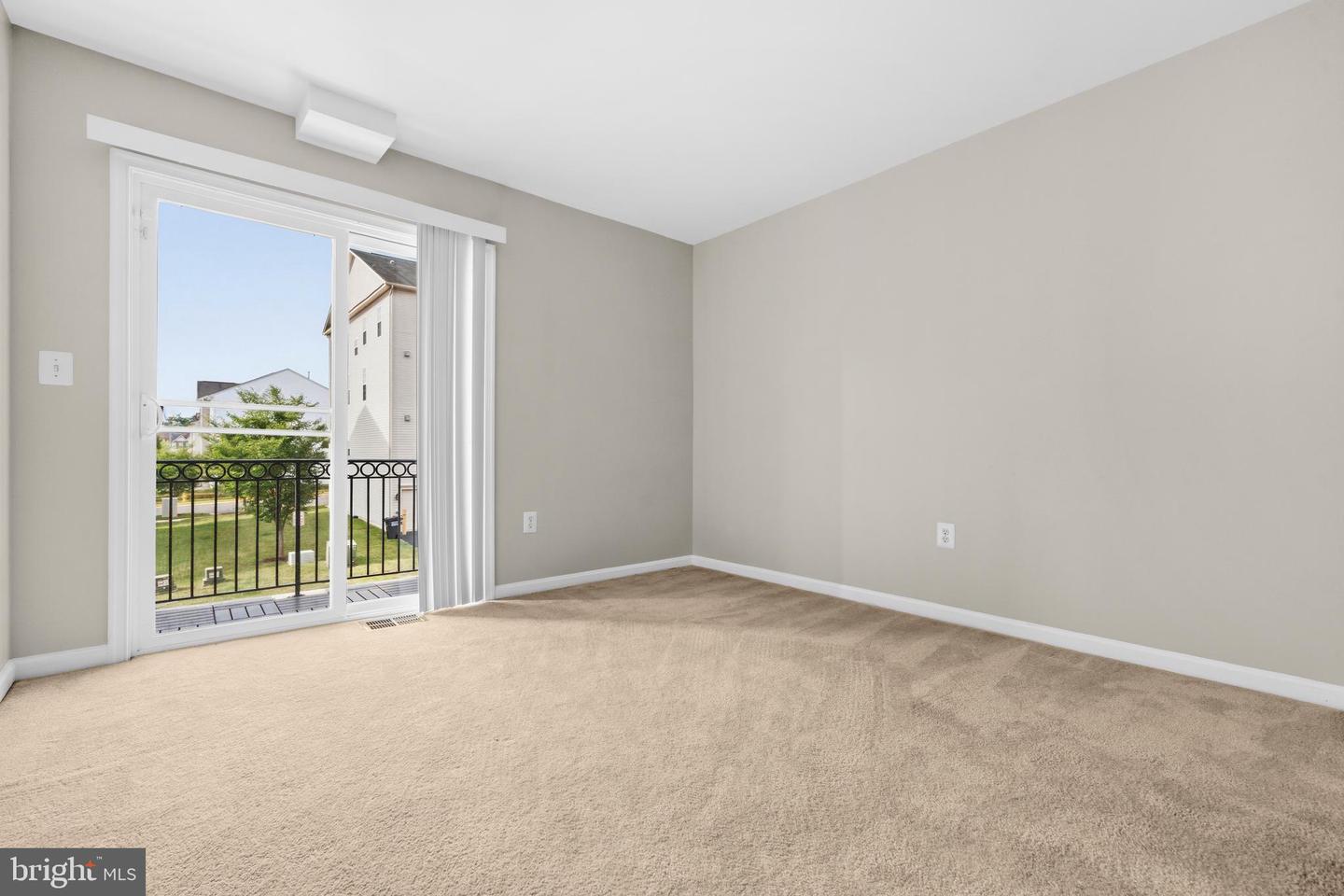 2415 Rainswood Ln Property Photo 28