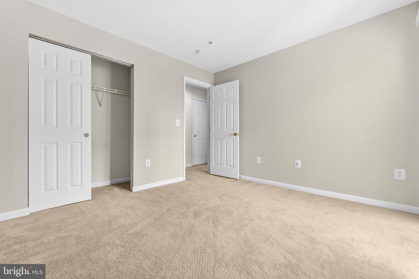 2415 Rainswood Ln Property Photo 29