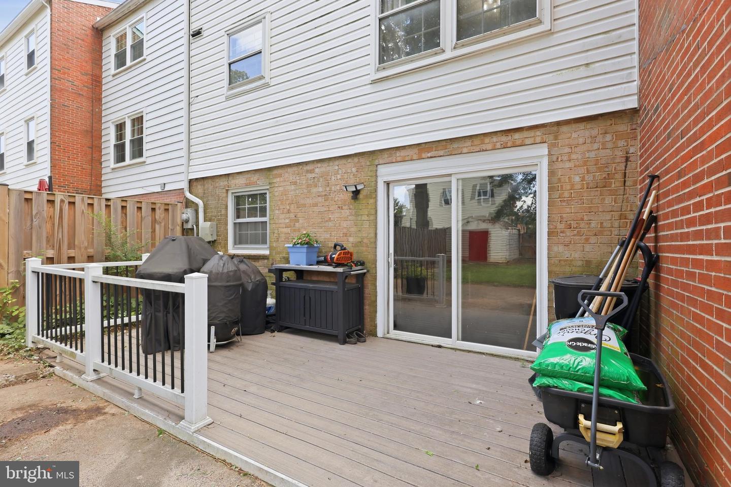 10106 Brandon Way Property Photo 22