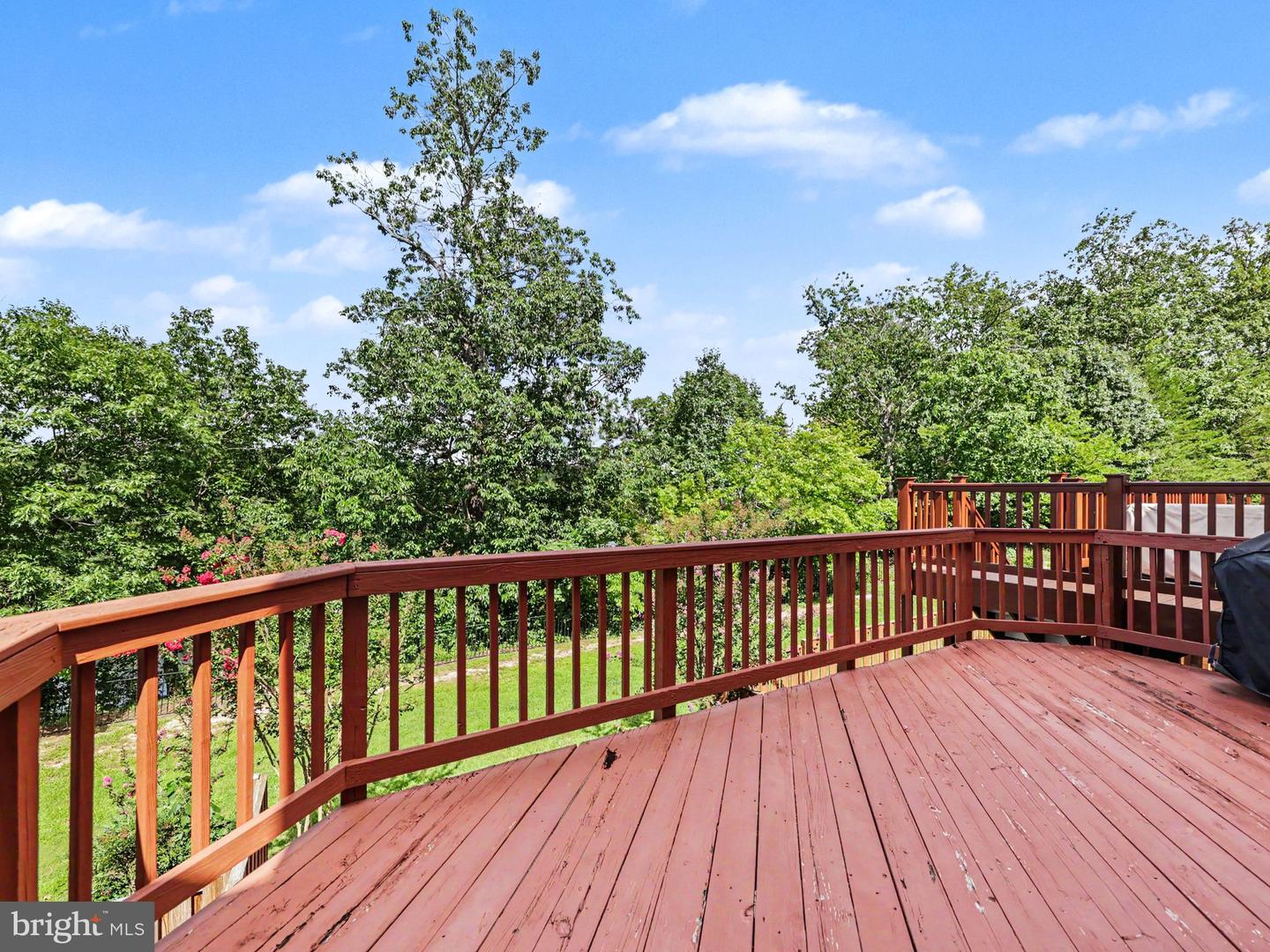 11527 Bertram Property Photo 6