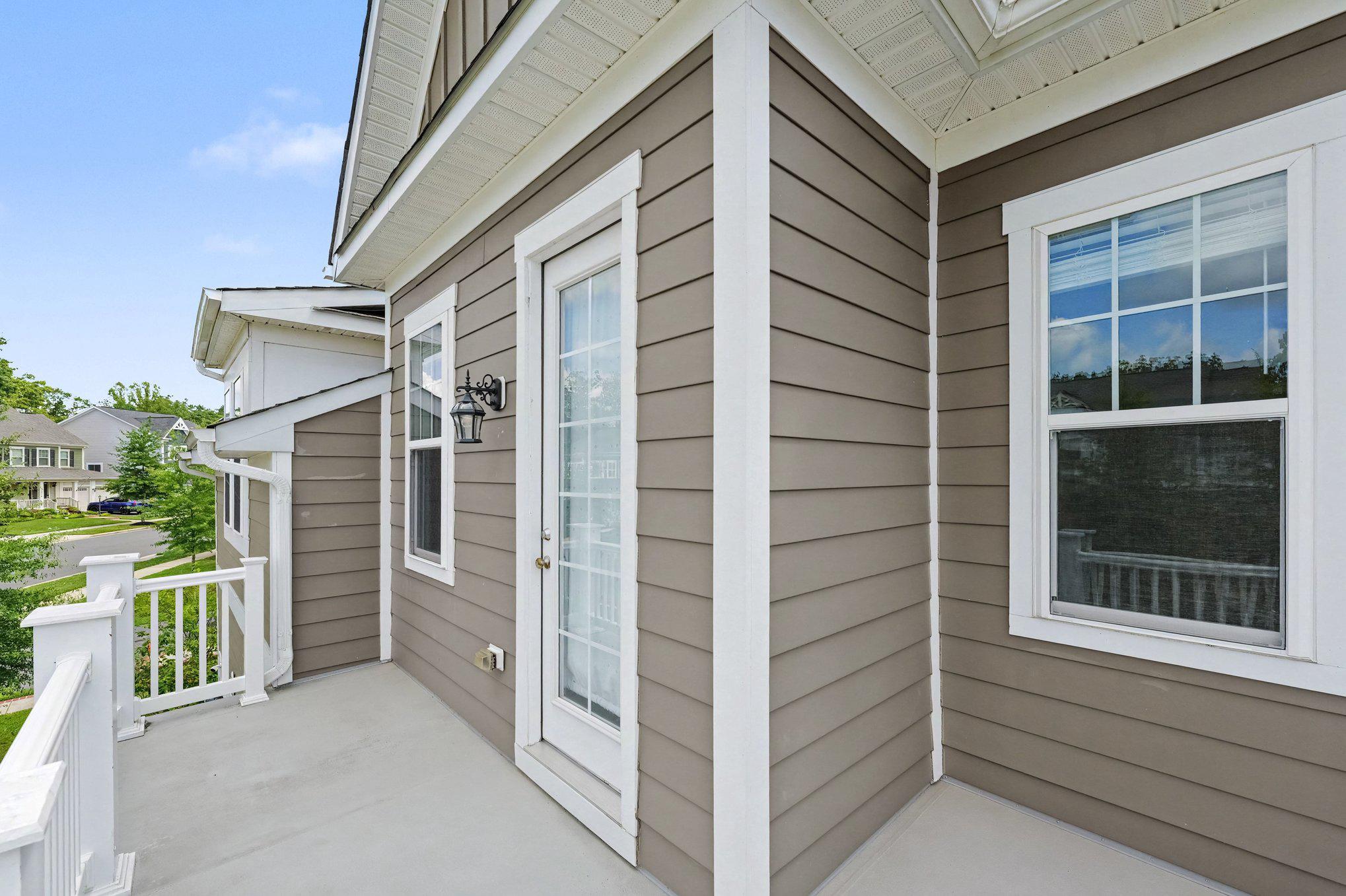 17929 Woods View Dr Property Photo 16