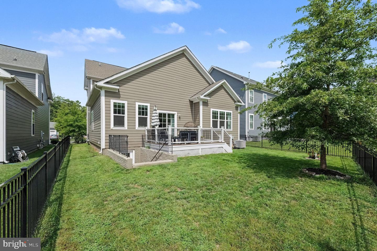 17929 Woods View Dr Property Photo 27