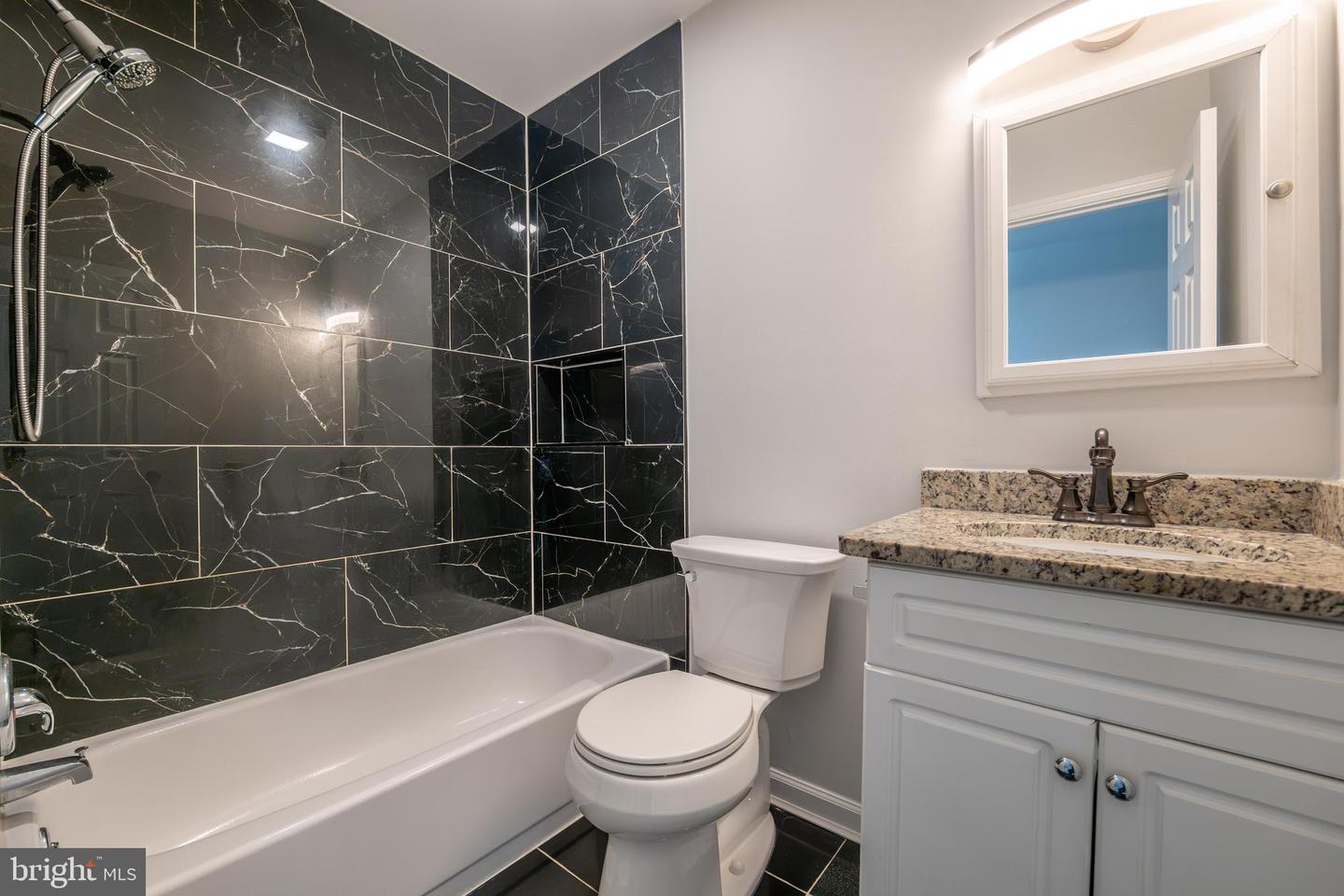 14606 Endsley Turn Property Photo 18