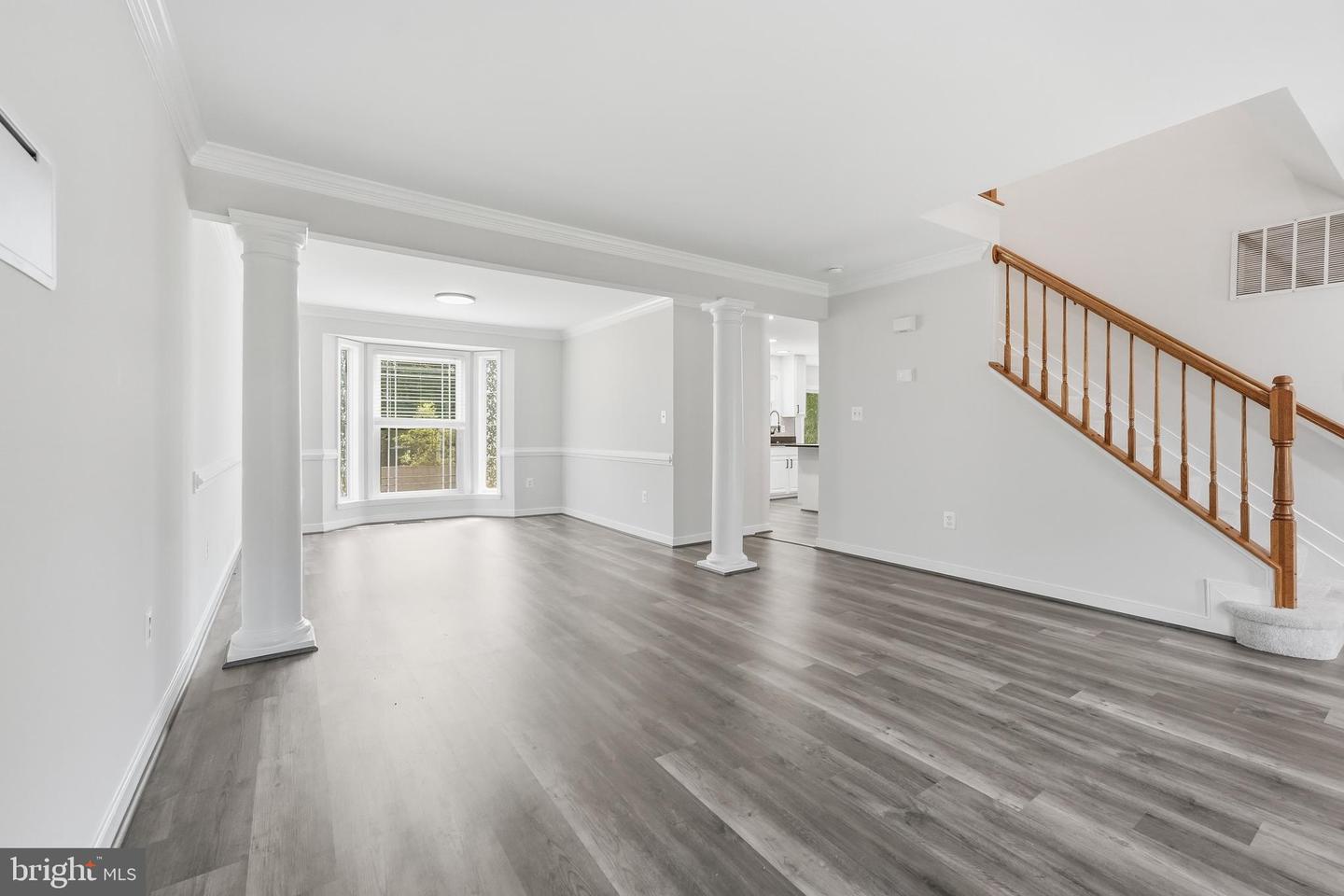 5656 Northton Ct Property Photo 9