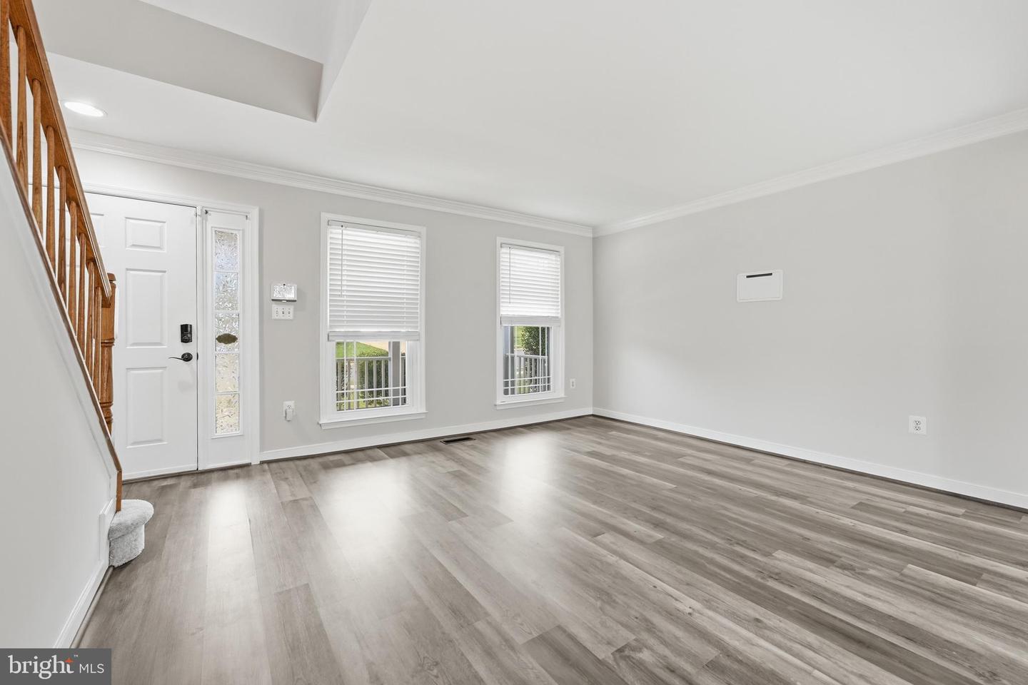 5656 Northton Ct Property Photo 11