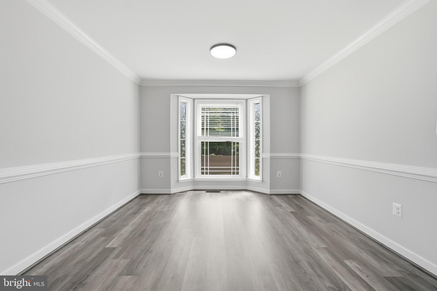 5656 Northton Ct Property Photo 12