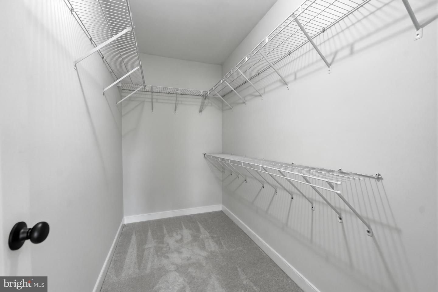 5656 Northton Ct Property Photo 32