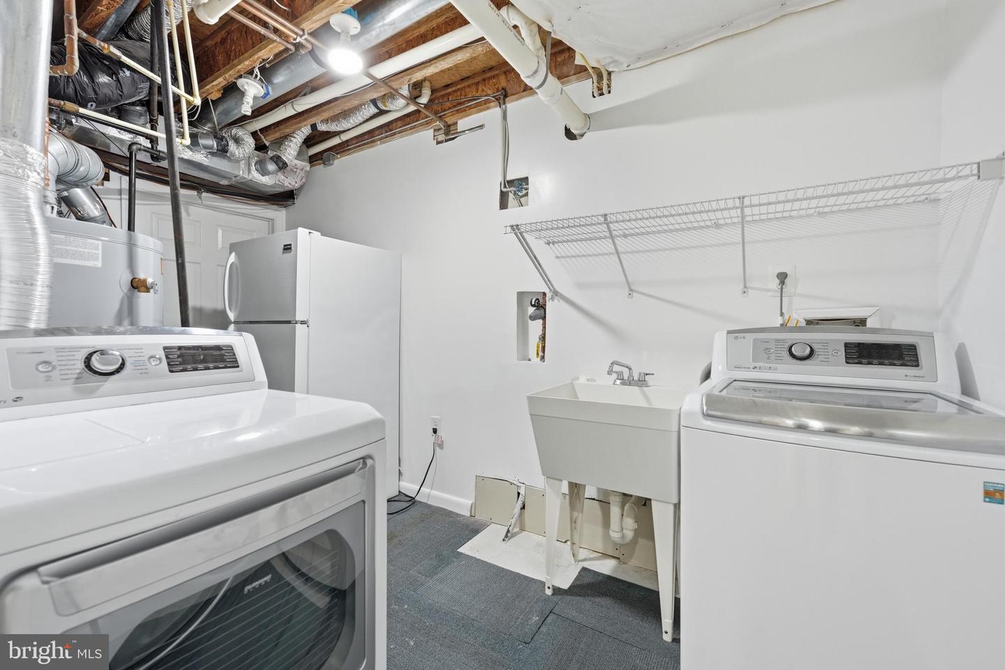5656 Northton Ct Property Photo 37