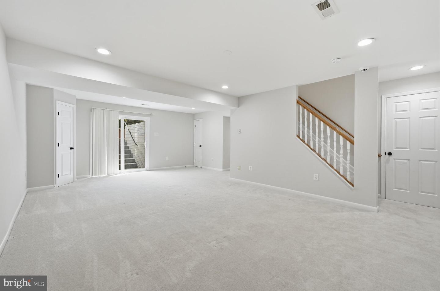 5656 Northton Ct Property Photo 40