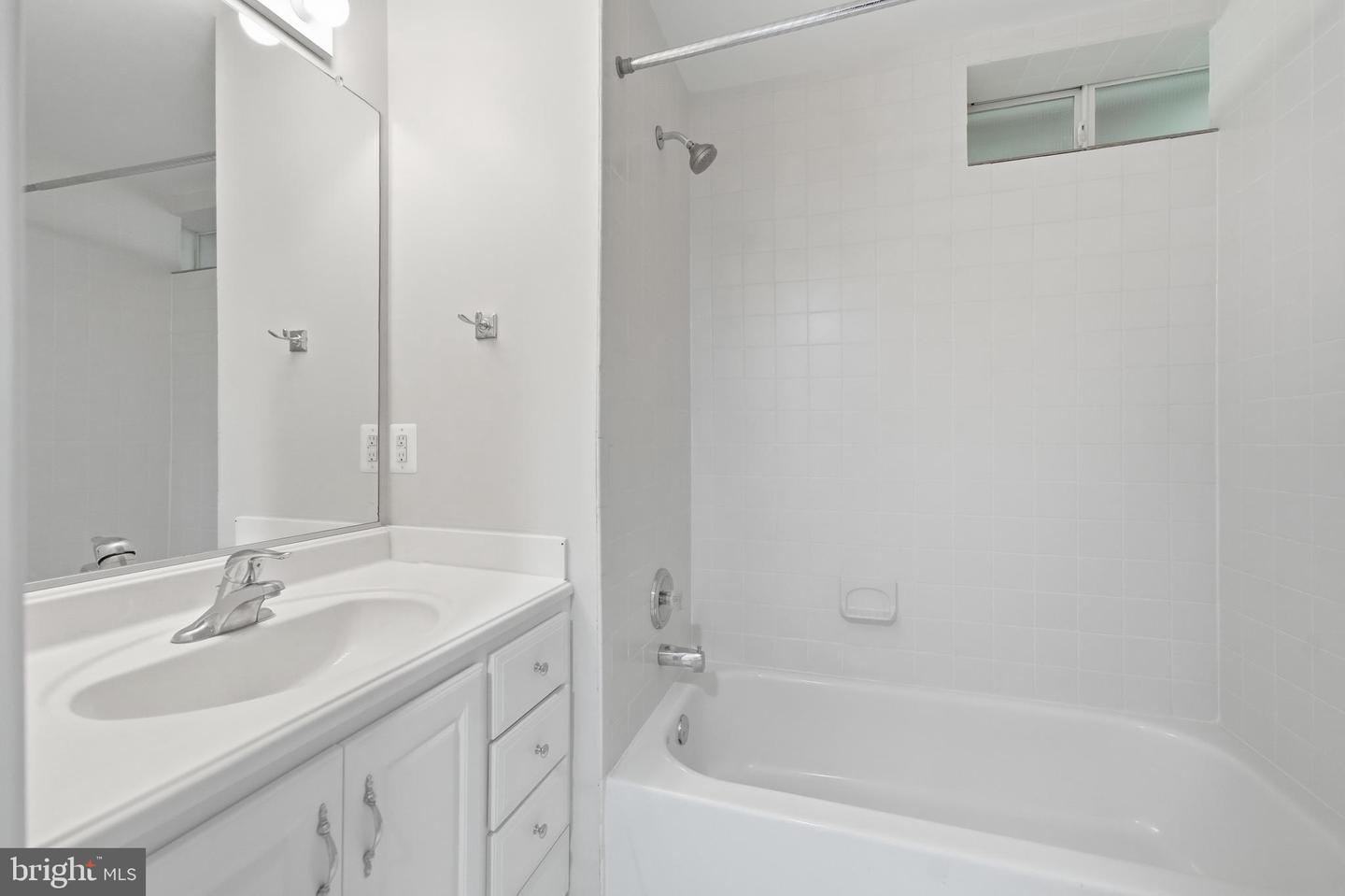 5656 Northton Ct Property Photo 45