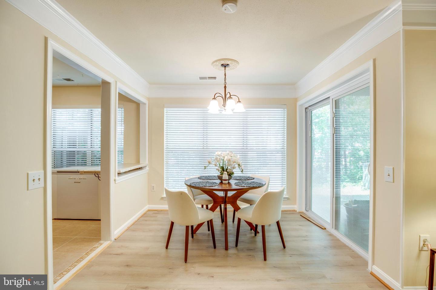 11180 Rienzi Pl Property Photo 9