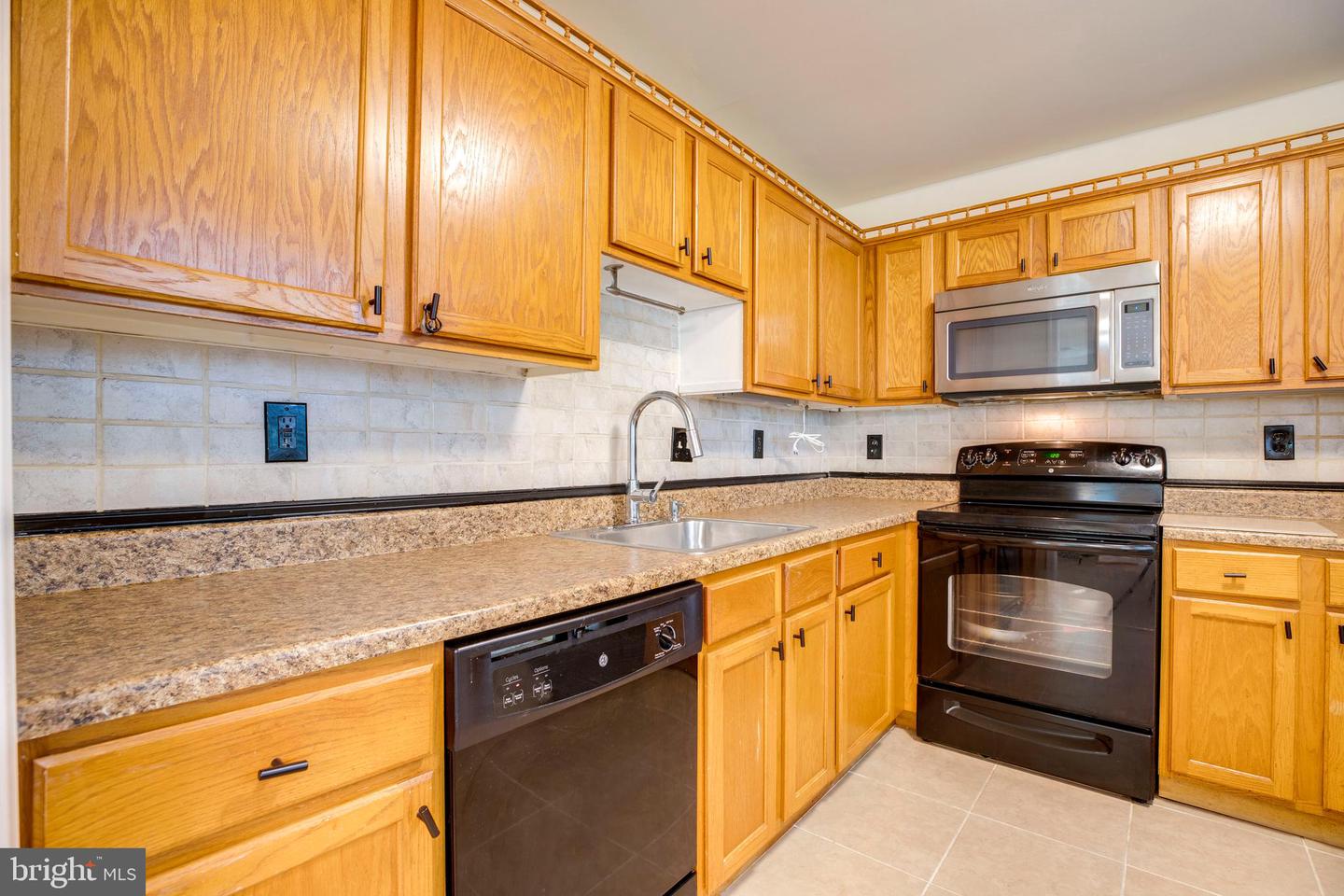 11180 Rienzi Pl Property Photo 15